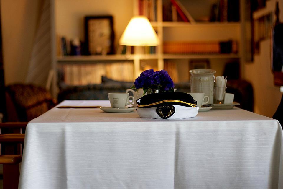 Paernu Jahtklubi Kuelalistemaja Hotel Buitenkant foto